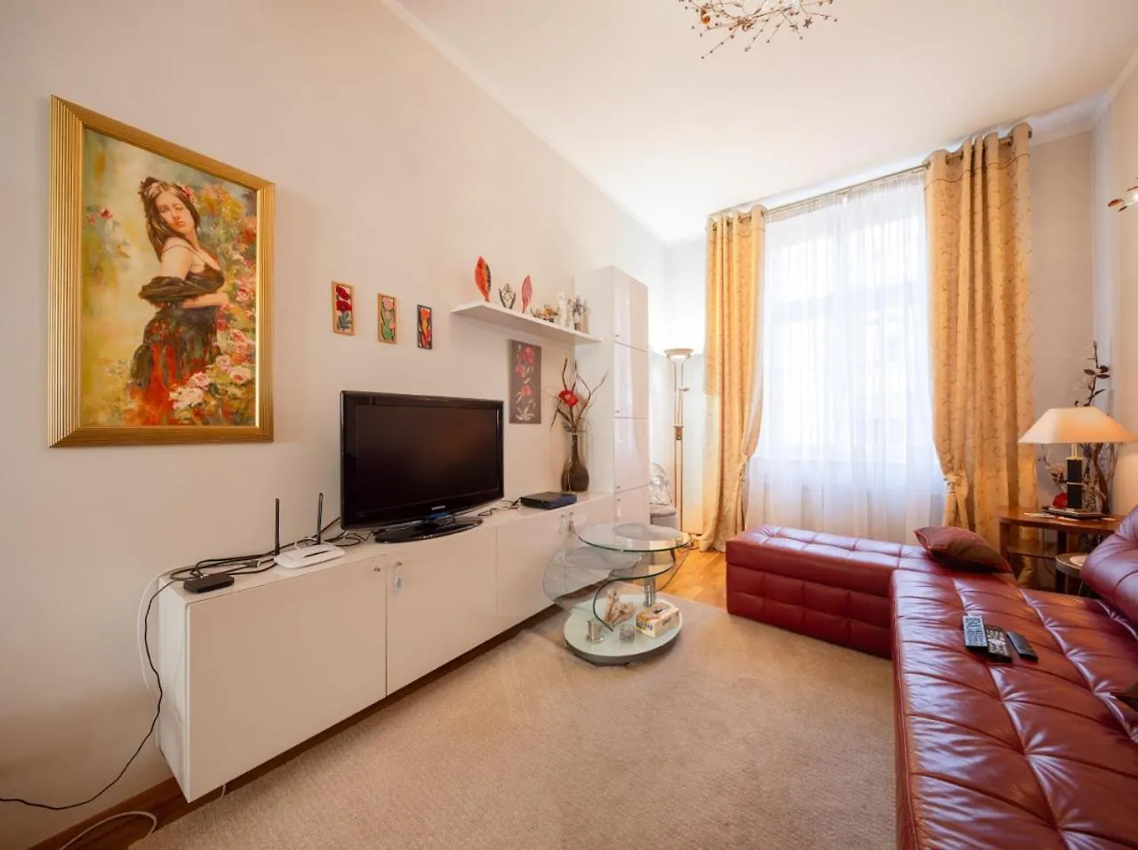 One Bedroom City Center Krakow Apartment
