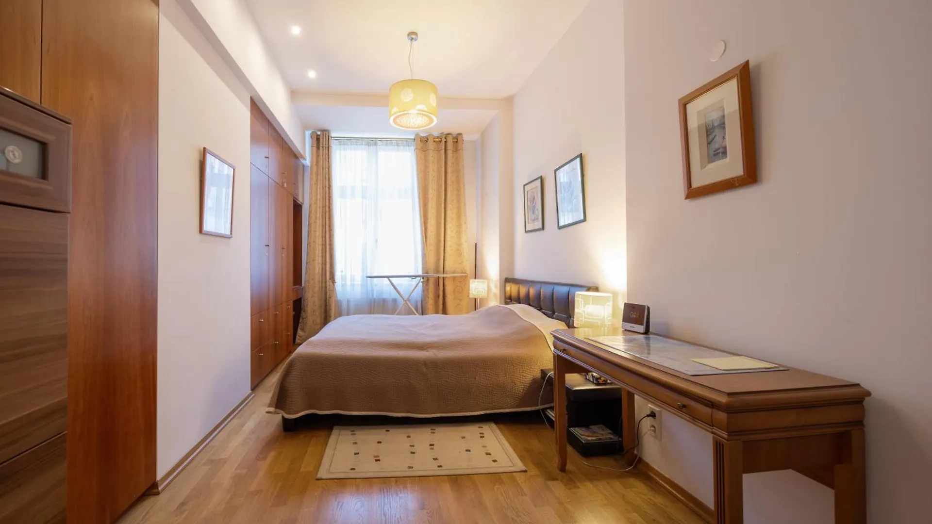 One Bedroom City Center Krakow 0*,